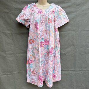 Miss Elaine Nightgown Tropical Size Medium M Pockets Short Sleeve Lightweight